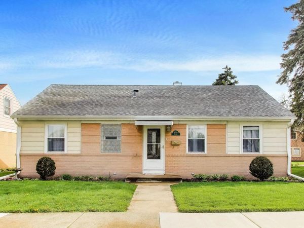 9529 Monroe Avenue , Brookfield, IL 60513