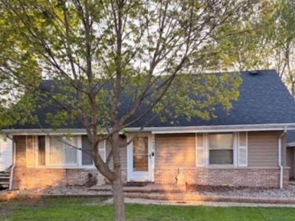 14332 Highland Avenue , Orland Park, IL 60462
