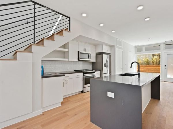 2002 E 7th ST, Unit 246, Austin, TX 78702