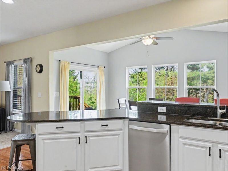 3127 Liberty Ledges Drive, Twinsburg, OH 44087 Photo 13