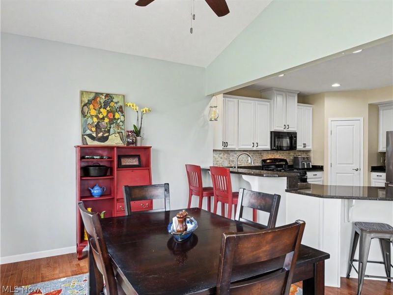 3127 Liberty Ledges Drive, Twinsburg, OH 44087 Photo 18