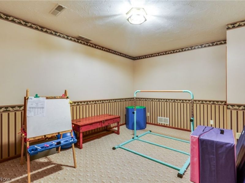 6332 Langley Street NW, Canton, OH 44718 Photo 35