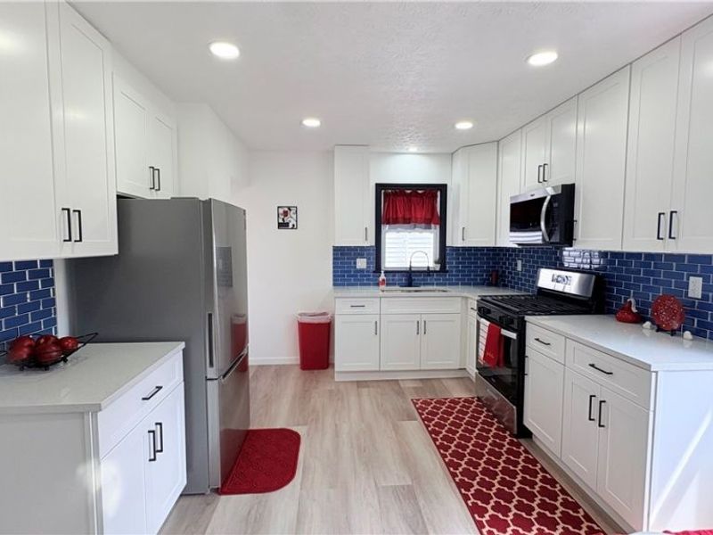 3321 Ralph Avenue, Cleveland, OH 44109 Photo 16