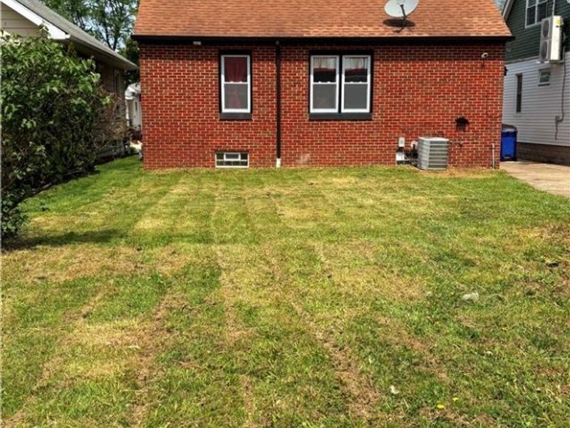 3321 Ralph Avenue, Cleveland, OH 44109 Photo 38