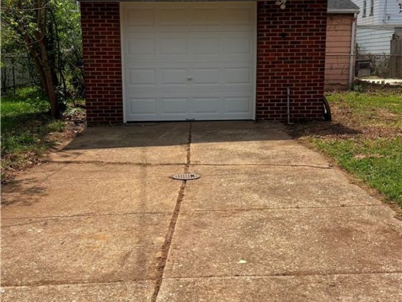 3321 Ralph Avenue, Cleveland, OH 44109 Photo 40