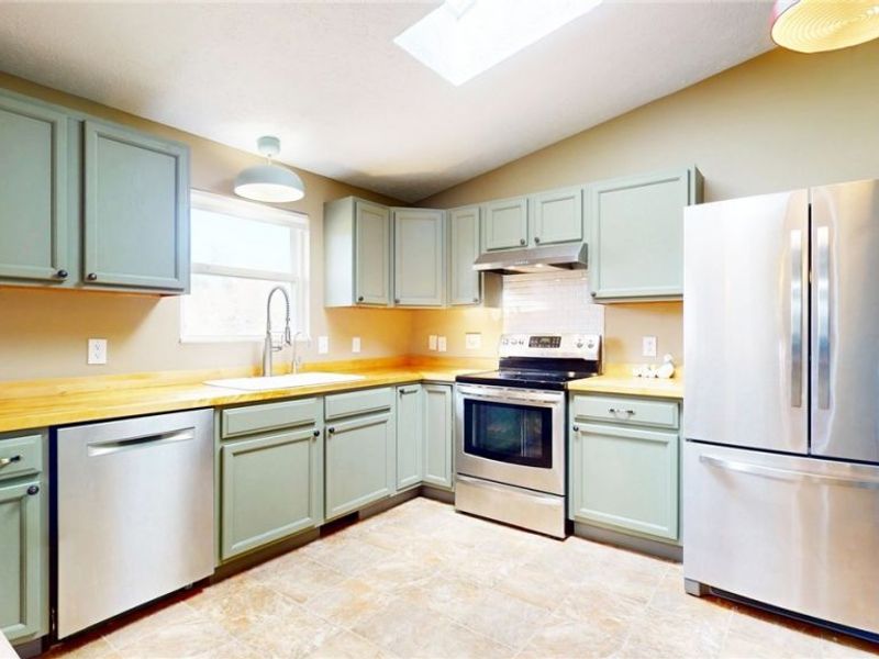 18440 Rapids Road, Hiram, OH 44234 Photo 22