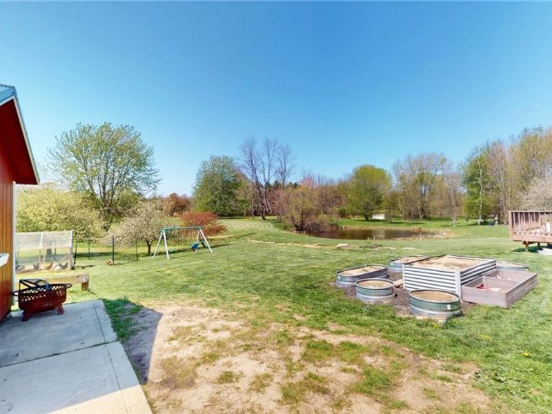 18440 Rapids Road, Hiram, OH 44234 Photo 4