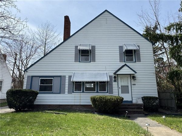 888 Medford Road , Cleveland Heights, OH 44121