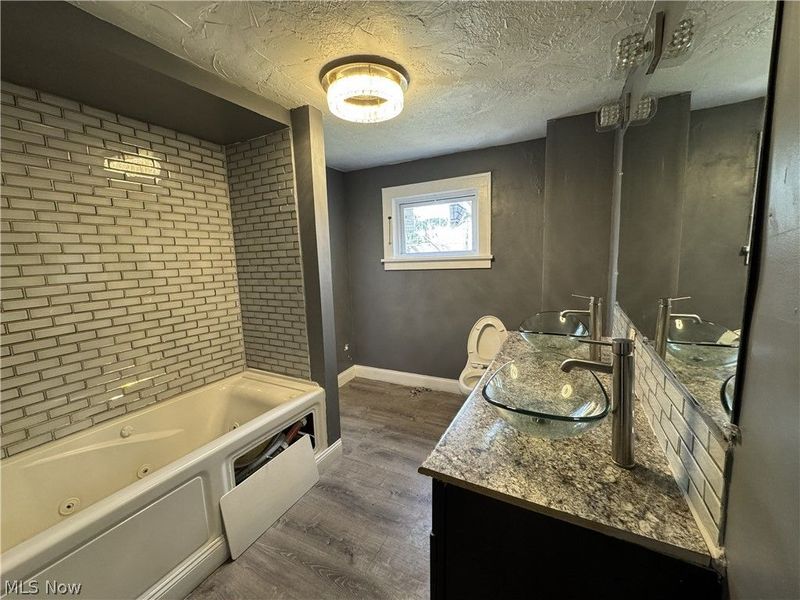 888 Medford Road, Cleveland Heights, OH 44121 Photo 15