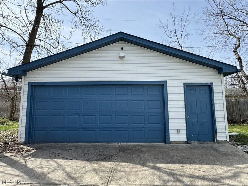 888 Medford Road, Cleveland Heights, OH 44121 Photo 4