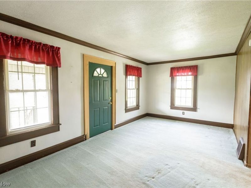 518 Hoover Place SE, Hartville, OH 44632 Photo 13