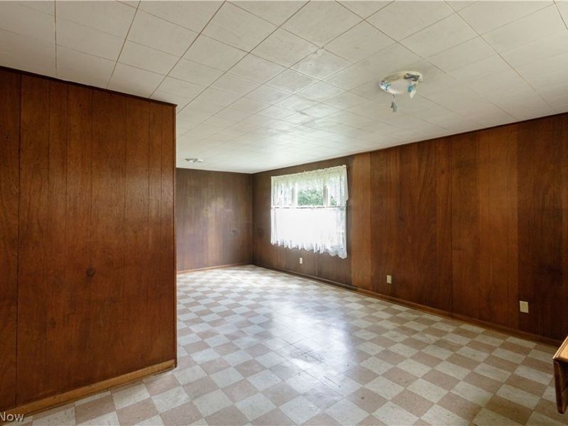 518 Hoover Place SE, Hartville, OH 44632 Photo 27