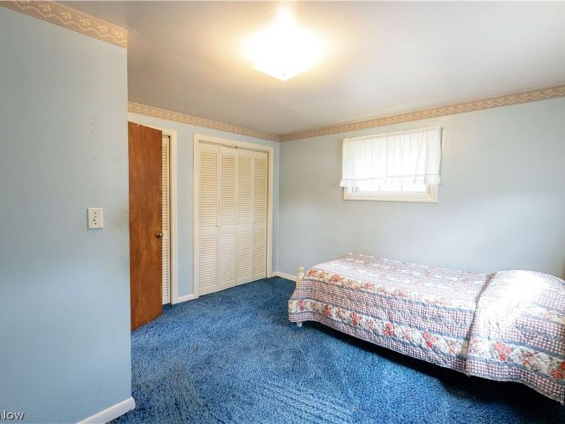 518 Hoover Place SE, Hartville, OH 44632 Photo 31