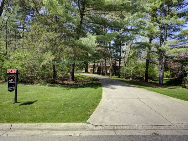 3678 W Primilia Lane, Jackson, MI 49201