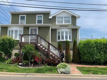 100 Kopf Road, Bellmore, NY 11710