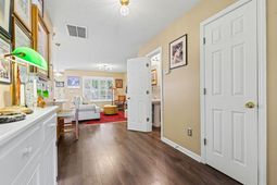 1317 Shoebridge Dr. photo 4