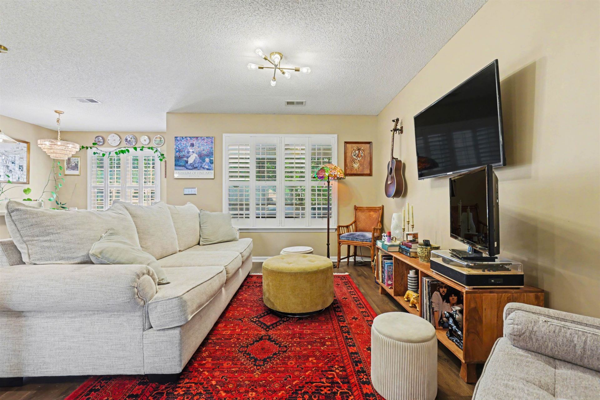 1317 Shoebridge Dr. Photo 4