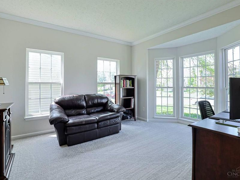 1727 Amberwood Way, Hamilton Twp, OH 45039 Photo 5