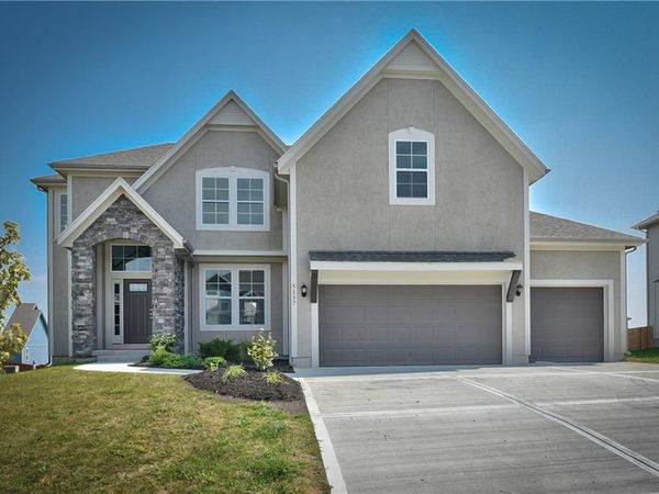 2275 W Elm Terrace, Olathe, KS 66061