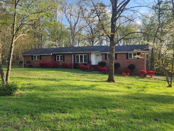 114 County Road 575 , Englewood, TN 37329