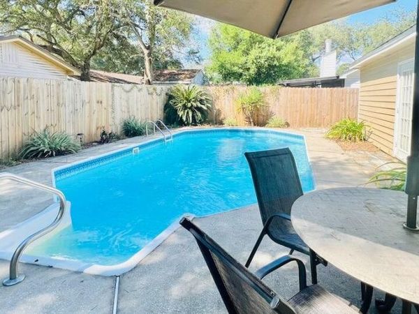 289 Honeysuckle Way, Niceville, FL 32578