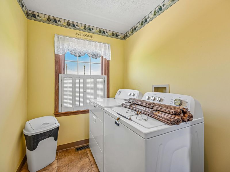 7245 Millerstown Eris Road , Saint Paris, OH 43072 Photo 17