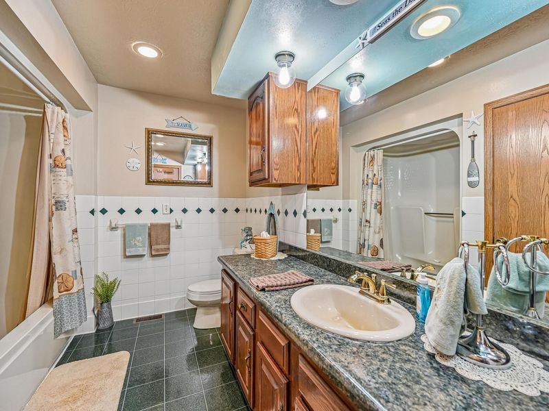 7245 Millerstown Eris Road , Saint Paris, OH 43072 Photo 18