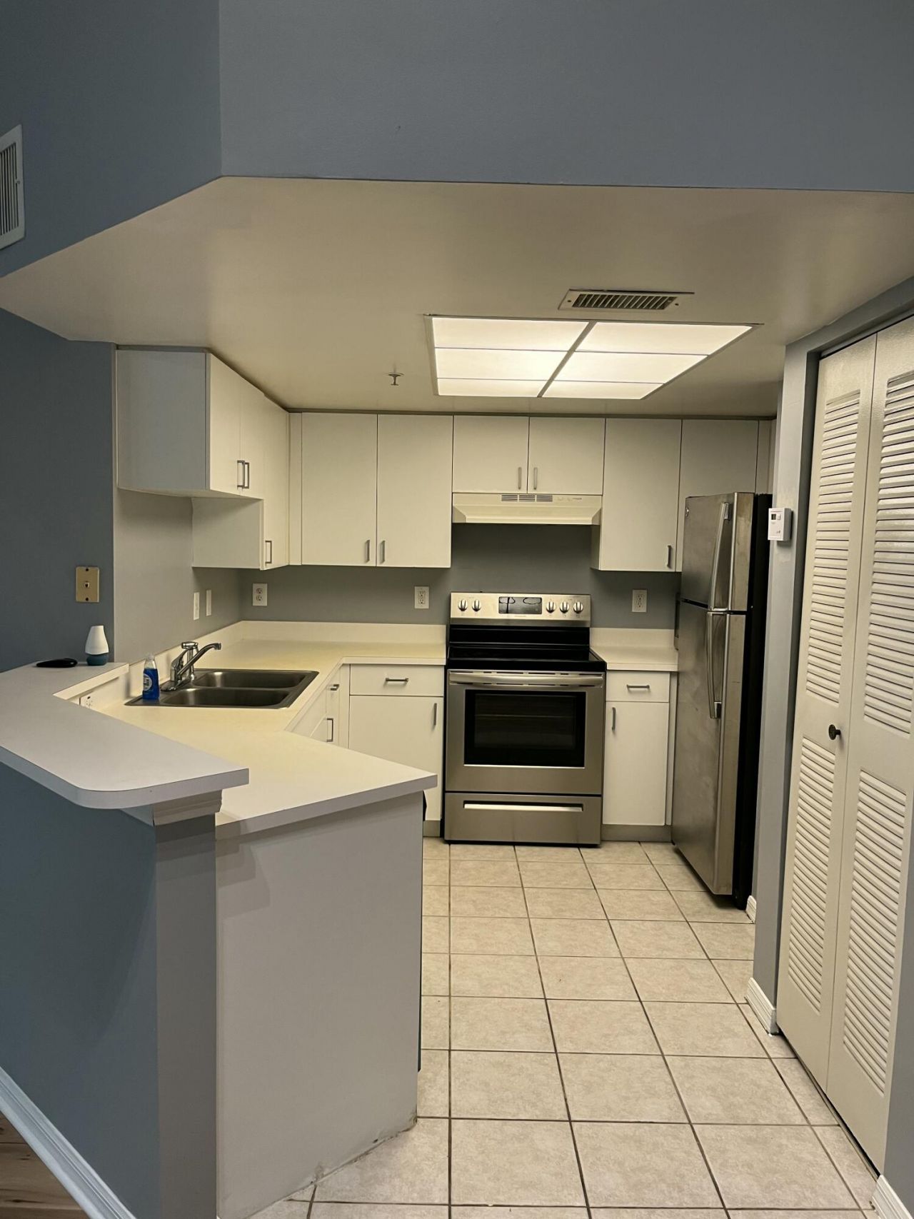 1000 Crestwood Court S, Unit 1009, Royal Palm Beach, FL 33411 Photo