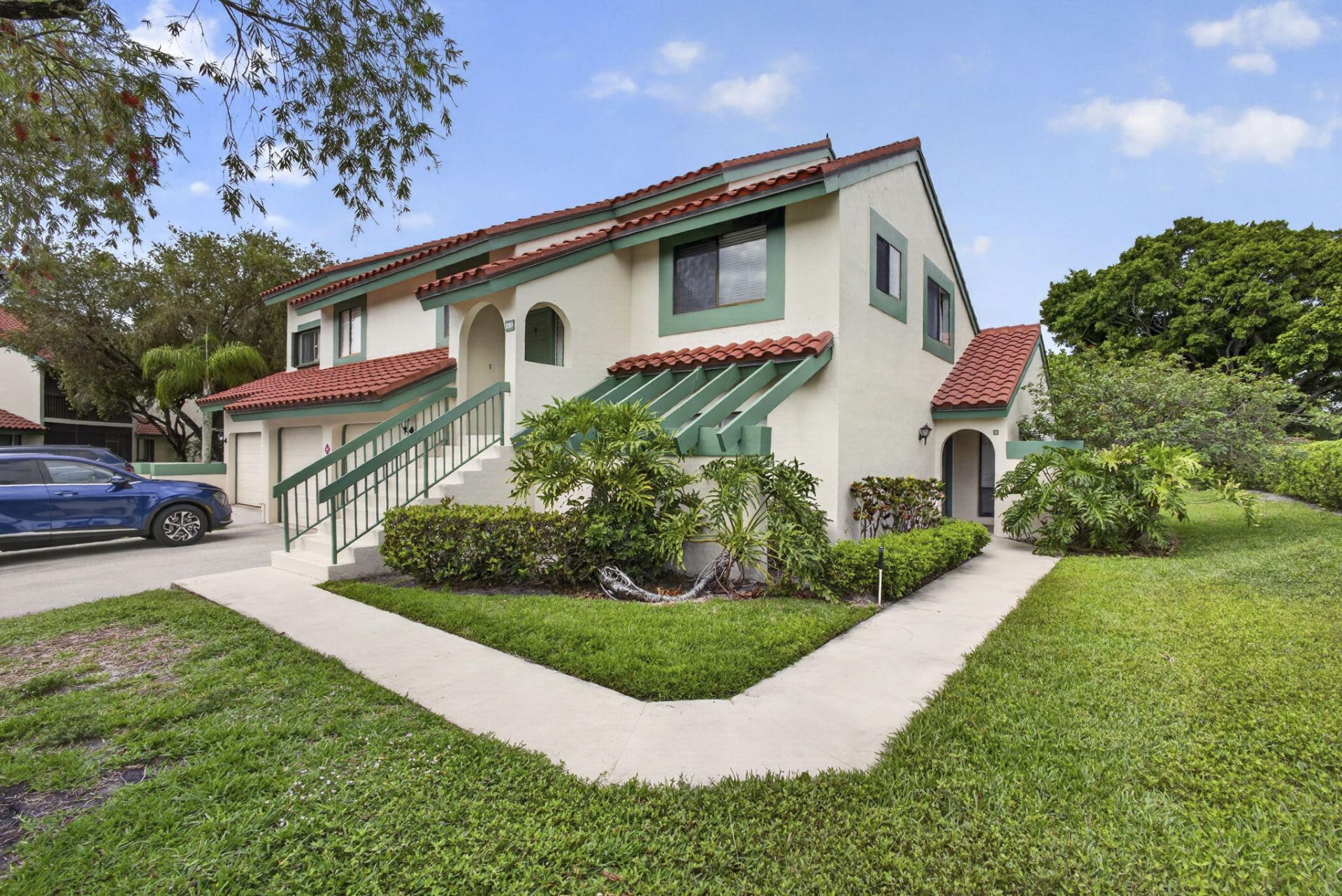 23 Lexington Lane W, Unit B, Palm Beach Gardens, FL 33418 Photo