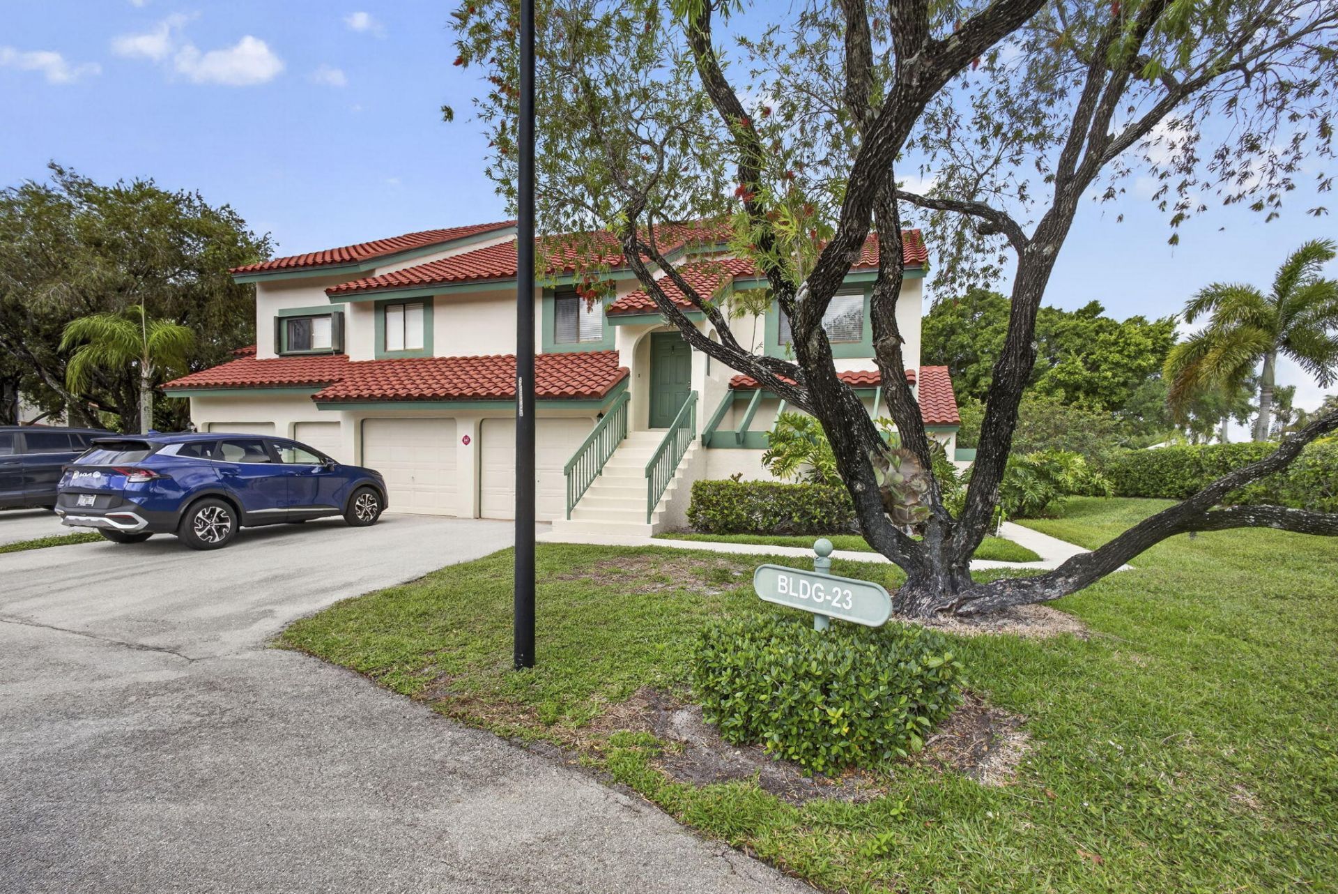 23 W Lexington Ln W W, Unit B, Palm Beach Gardens, FL 33418 Photo