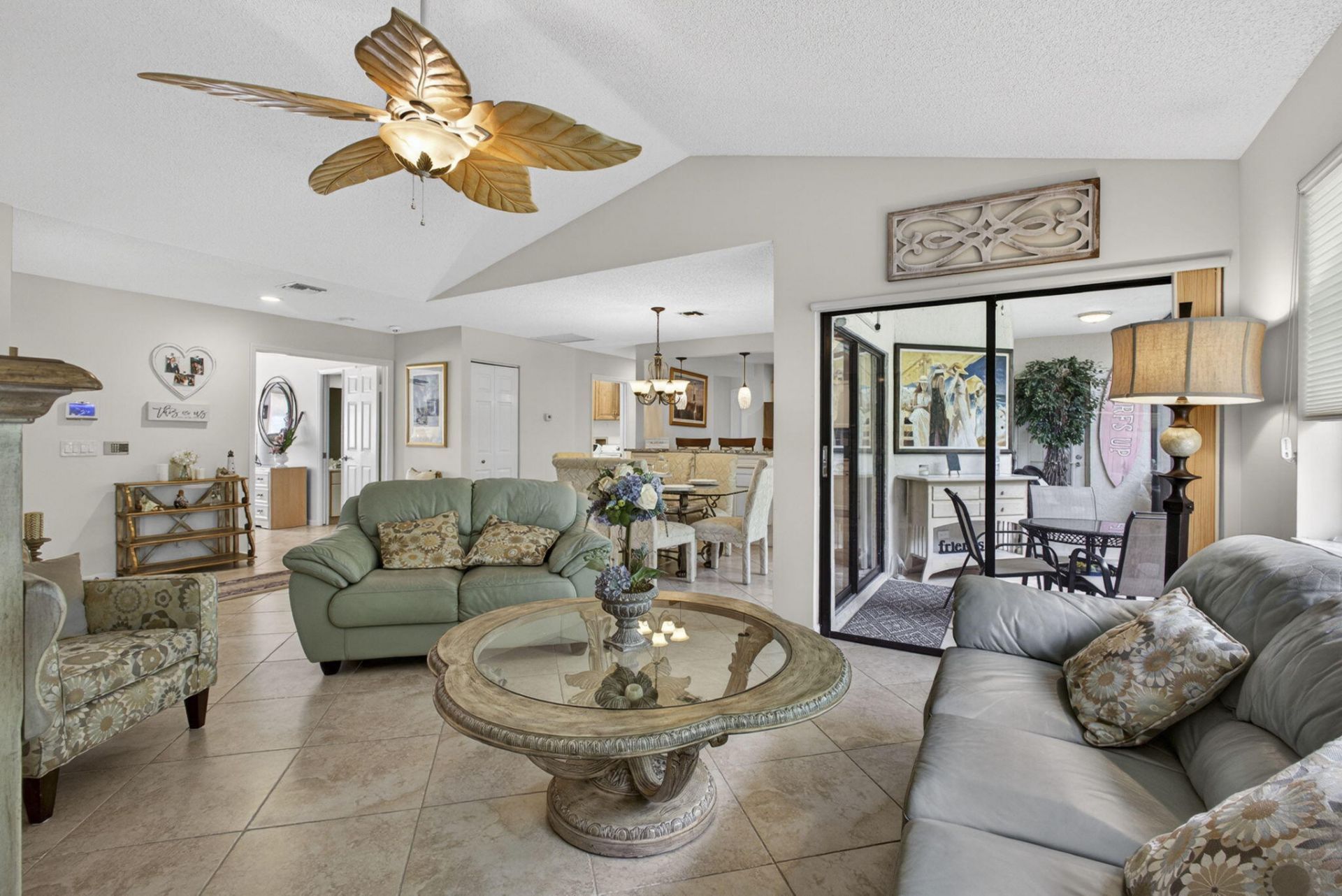 23 Lexington Lane W, Unit B, Palm Beach Gardens, FL 33418 Photo