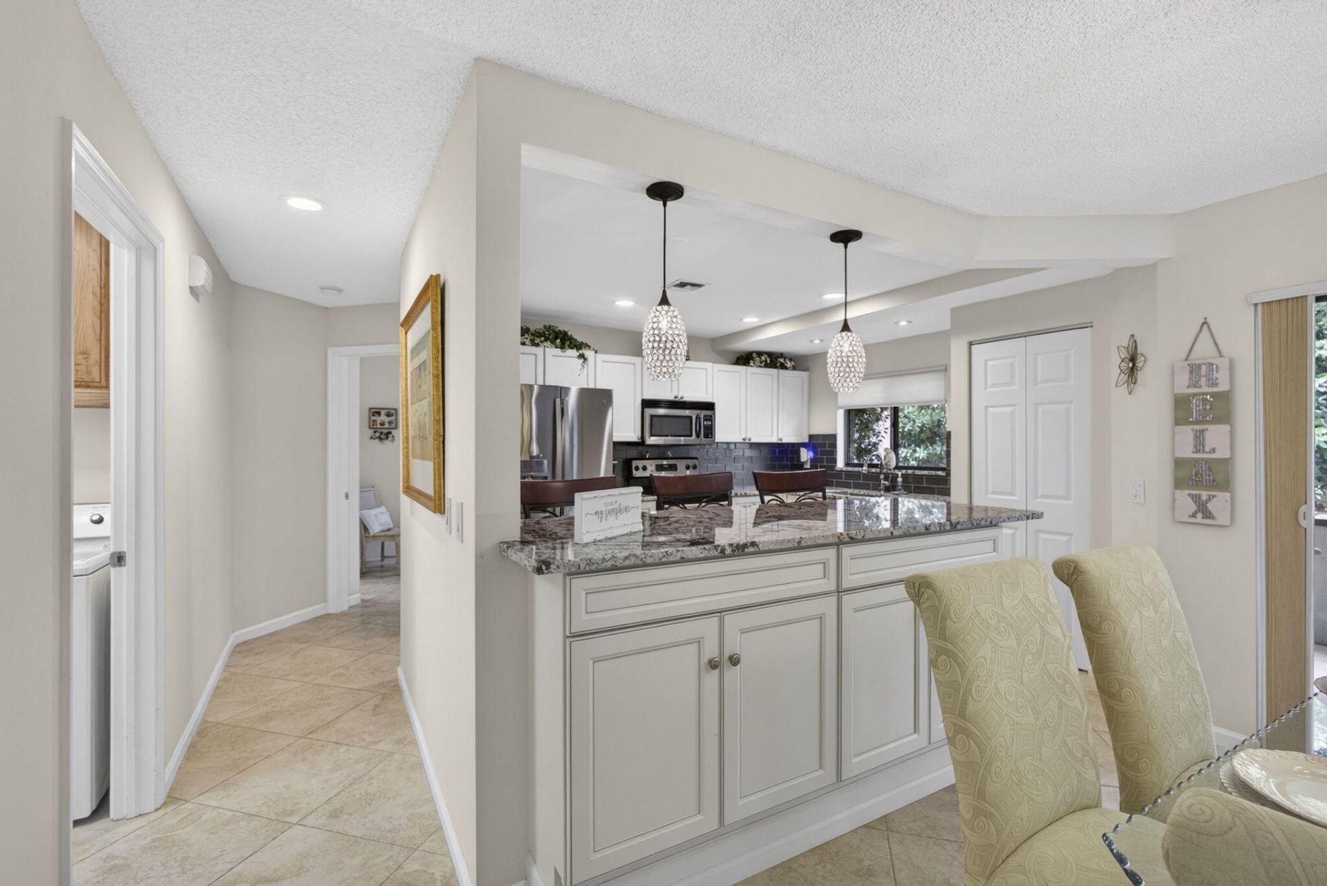 23 Lexington Lane W, Unit B, Palm Beach Gardens, FL 33418 Photo