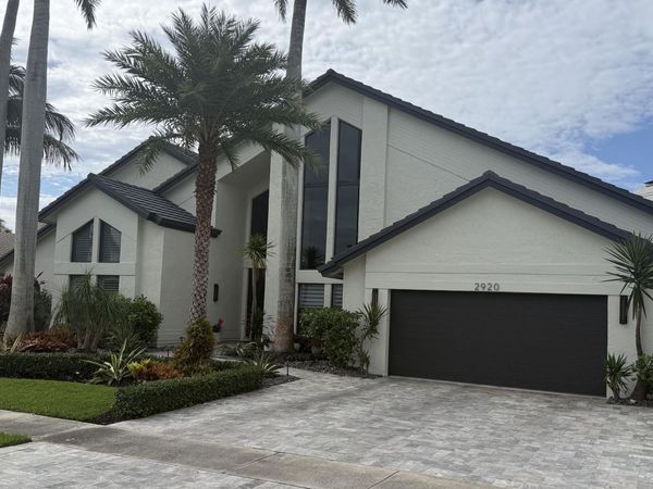 2920 NE 47th Street, Lighthouse Point, FL 33064