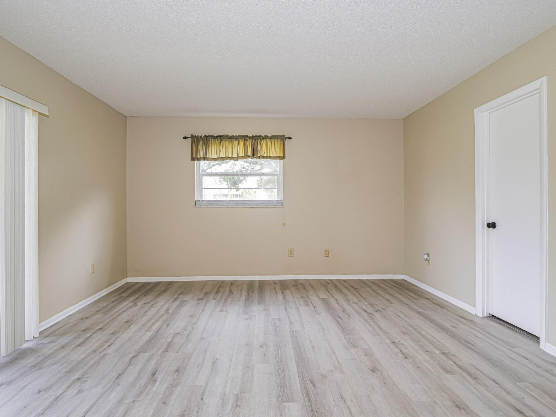 4 Vista Palm Lane, Unit 105, Vero Beach, FL 32962 Photo