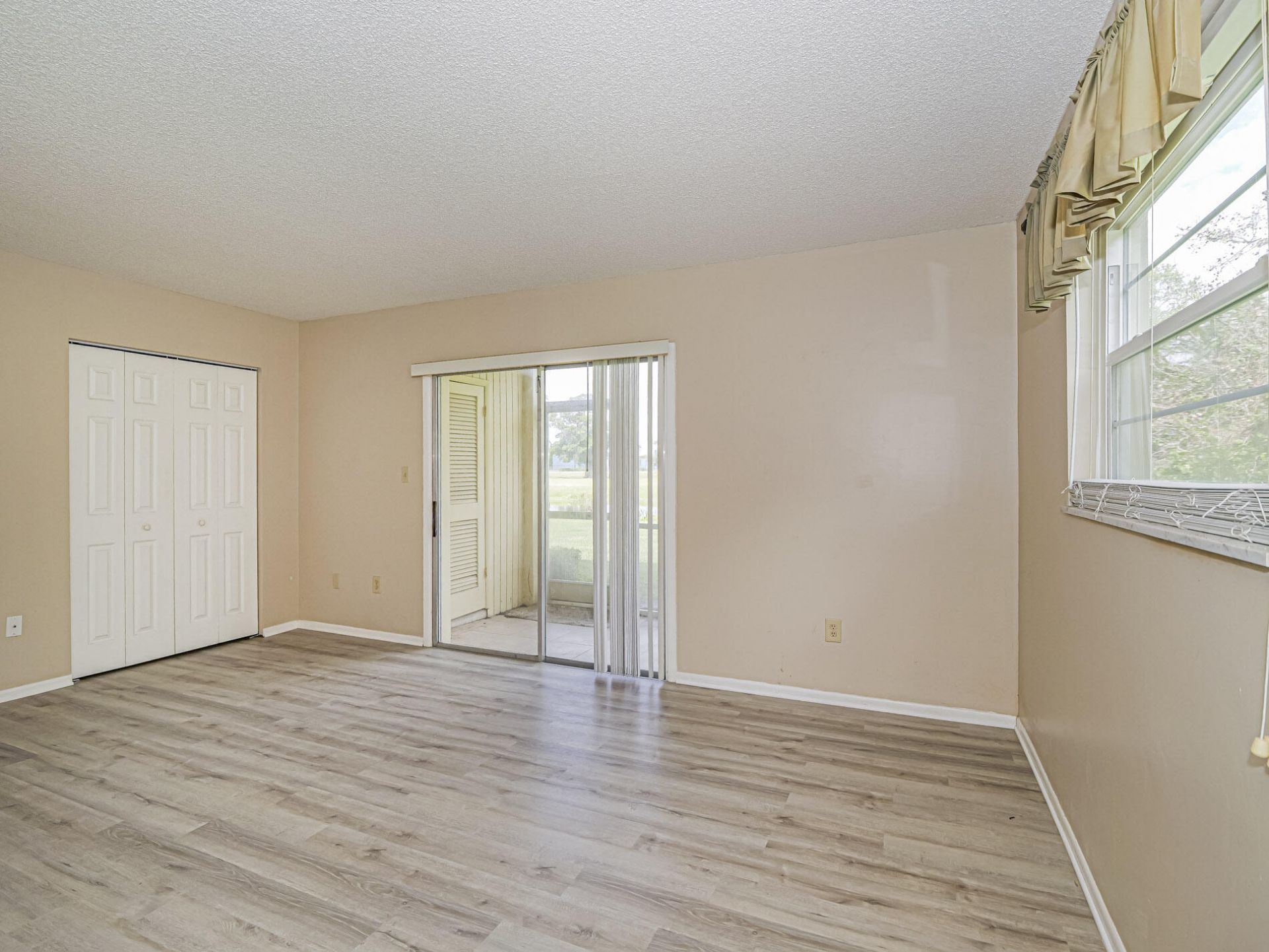 4 Vista Palm Lane, Unit 105, Vero Beach, FL 32962 Photo