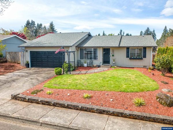 5021 Daniel St S, Salem, OR 97306