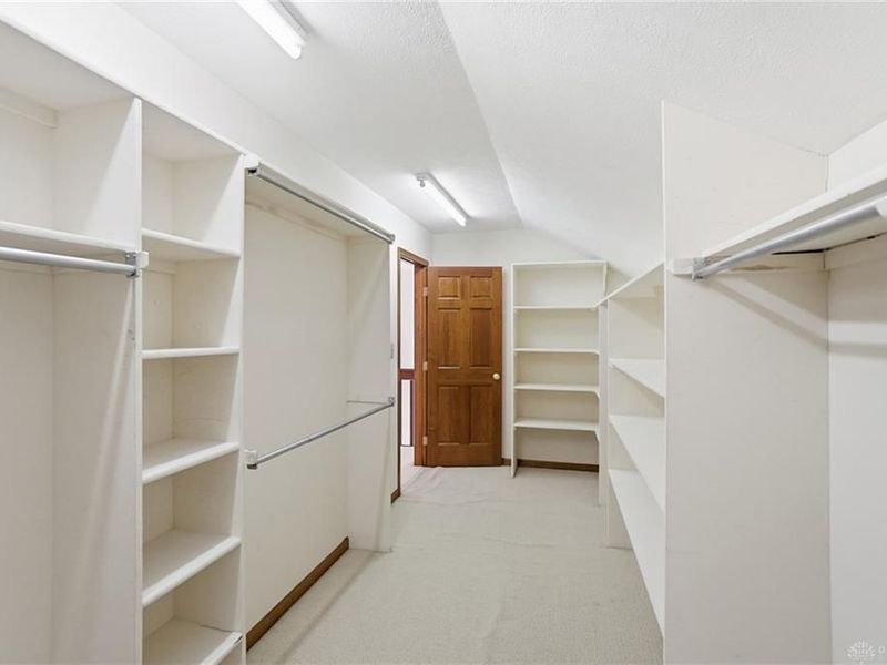 861 Timberlake Court, Kettering, OH 45429 Photo 12