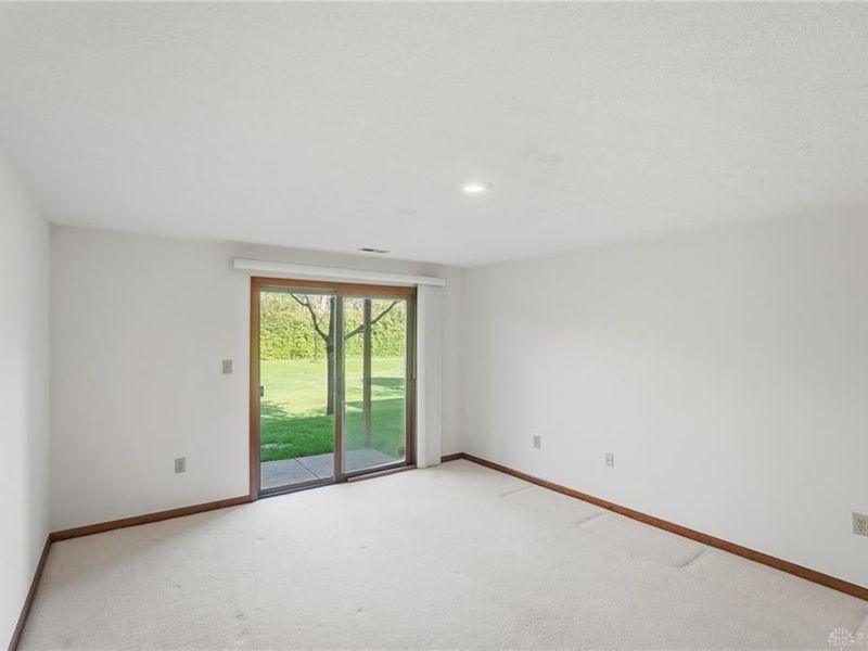 861 Timberlake Court, Kettering, OH 45429 Photo 14