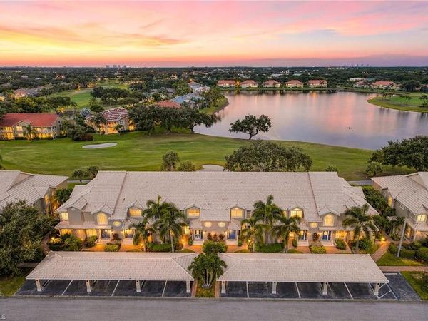 28072 Cavendish CT, Unit 2204, BONITA SPRINGS, FL 34135