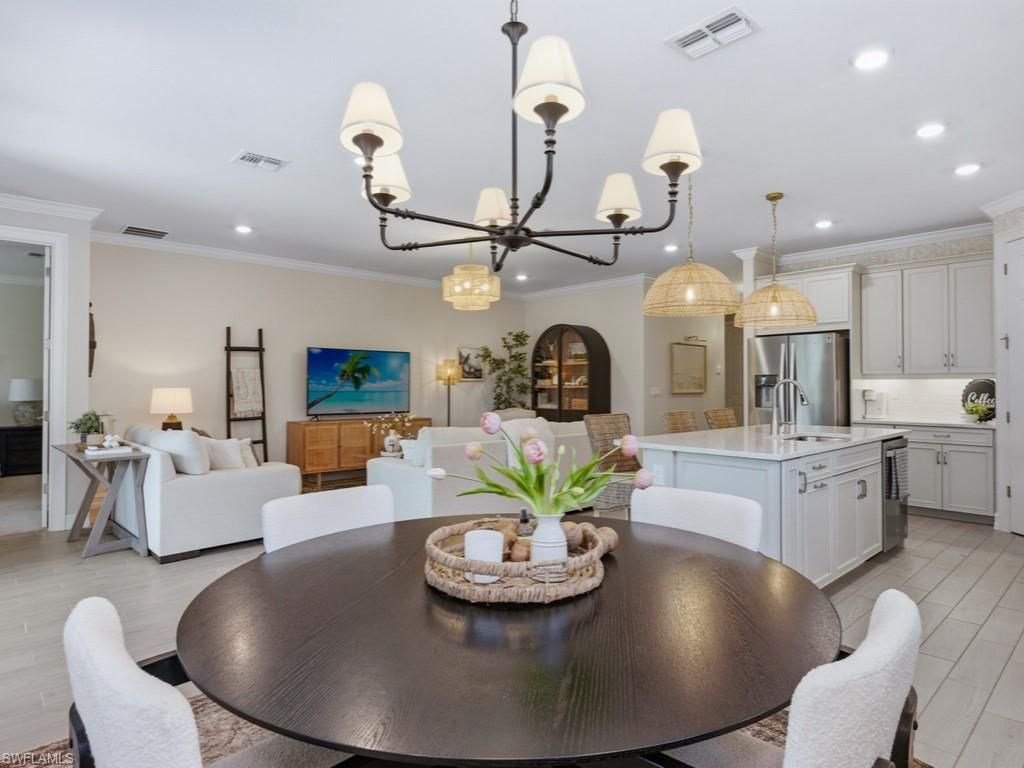 496 Polihale Way, Naples, FL 34114 Photo