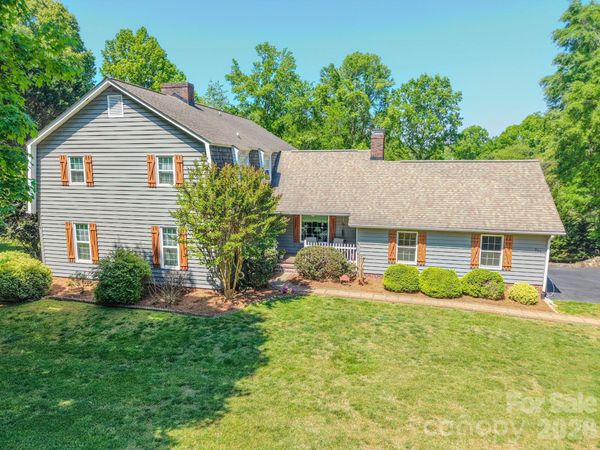 204 Brentwood Drive , Maiden, NC 28650