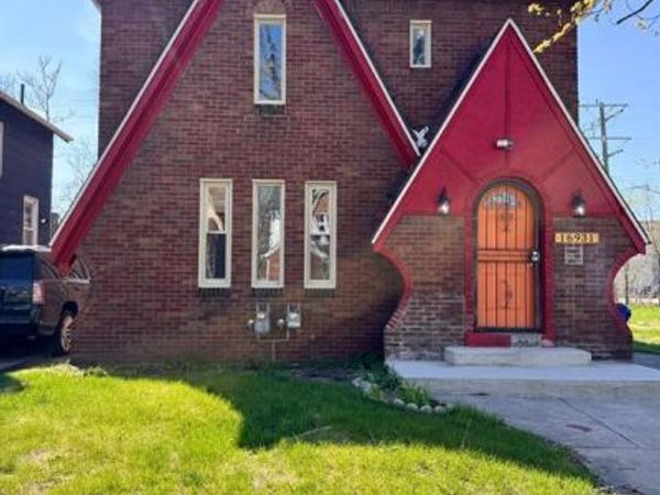16931 Prairie Street, Detroit, MI 48221
