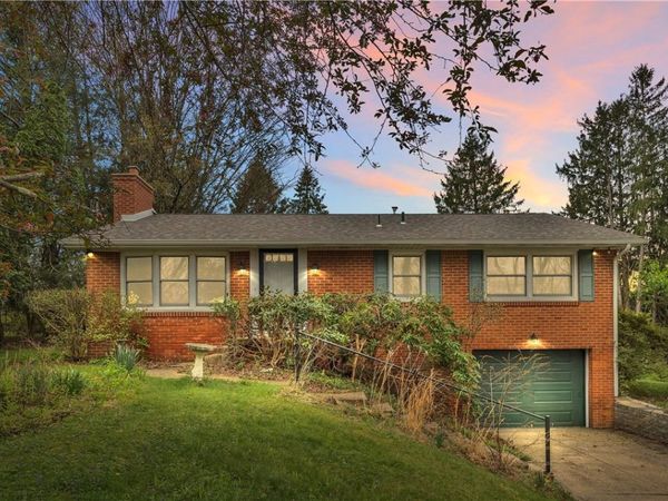 3271 Meadowbrook Drive, Murrysville, PA 15668