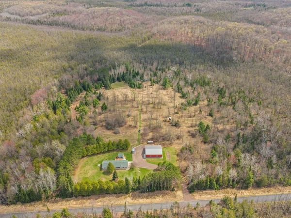 N8466 MAPLEWOOD ROAD, Wittenberg, WI 54499