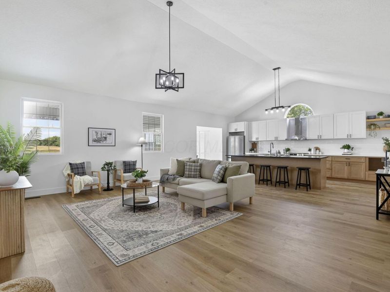 18235 State Route 104, Circleville, OH 43113 Photo 1