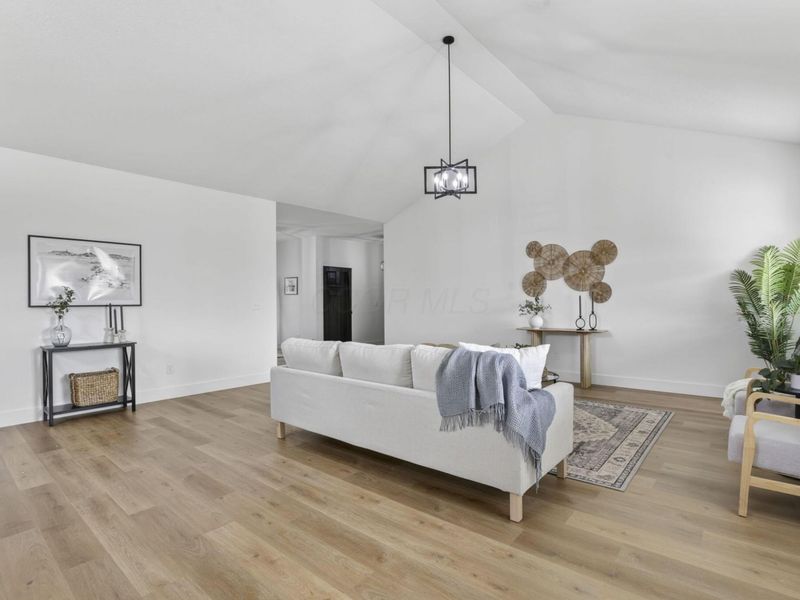 18235 State Route 104, Circleville, OH 43113 Photo 11