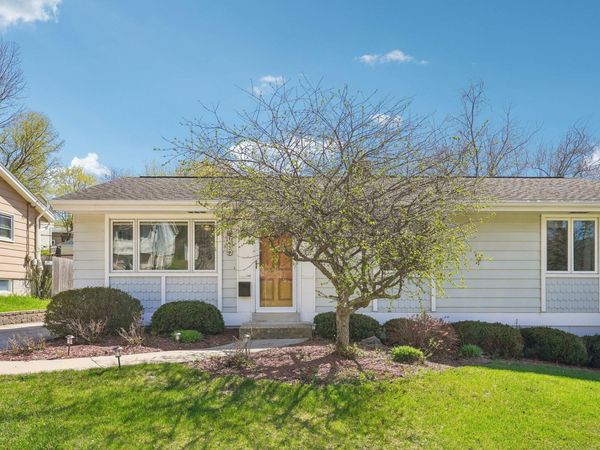1439 N 12th Ave, West Bend, WI 53090