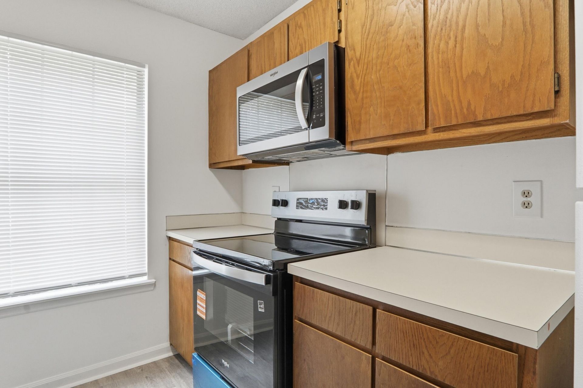 2937 Oxford Place Photo 11