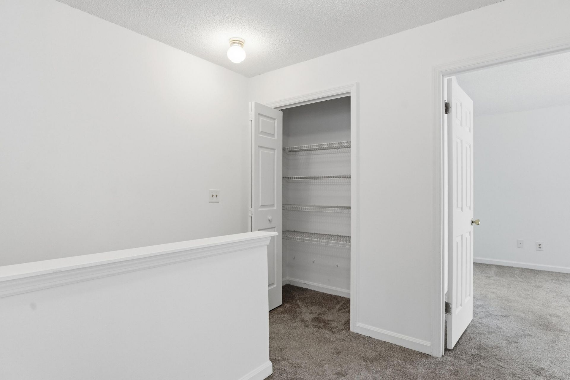 2937 Oxford Place Photo 20