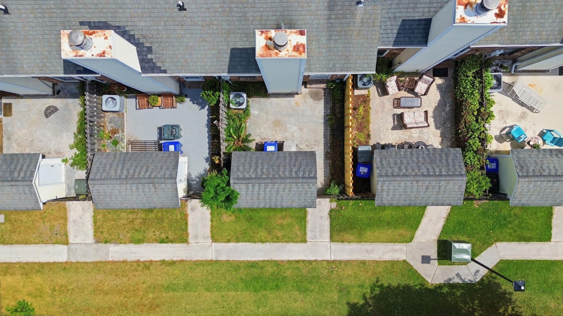 2937 Oxford Place Photo 40